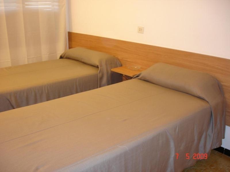 Hostal Can Blanco Sarriá de Ter Zewnętrze zdjęcie