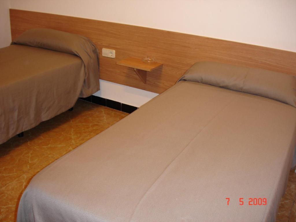 Hostal Can Blanco Sarriá de Ter Zewnętrze zdjęcie