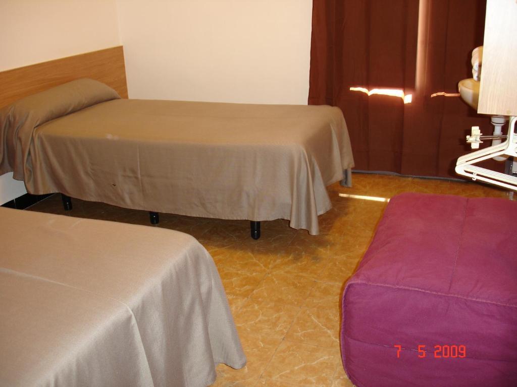 Hostal Can Blanco Sarriá de Ter Zewnętrze zdjęcie