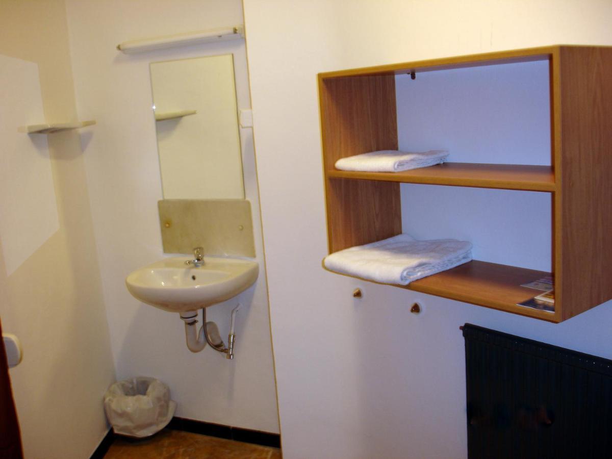 Hostal Can Blanco Sarriá de Ter Zewnętrze zdjęcie